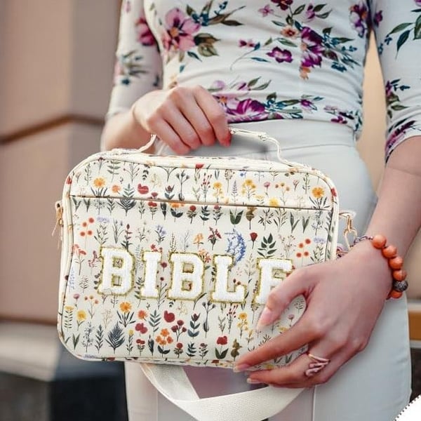 Pretty Bible Bag for Women – Floral Chenille Letter Design