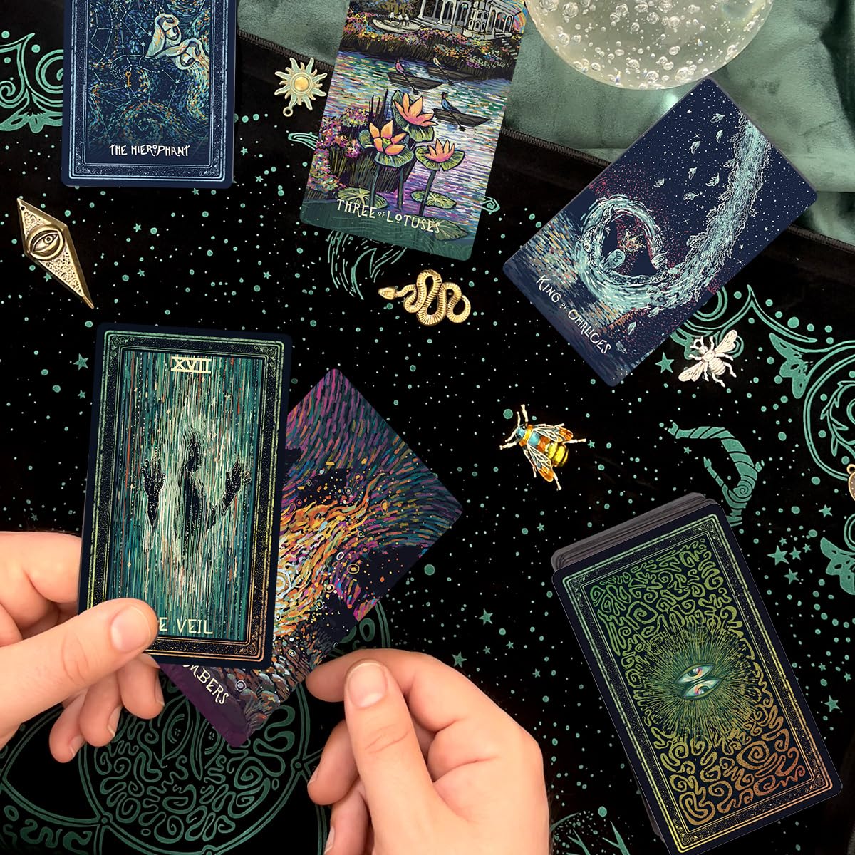 Wholesale Mirra Visions Lenticular Tarot & Oracle (2nd Edition)