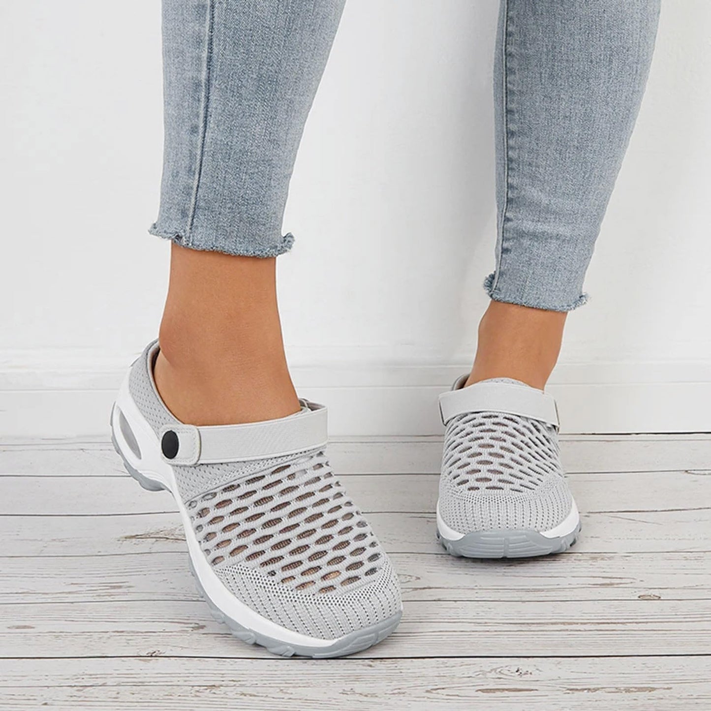 Orthopedic Clogs With Air Cushion Support