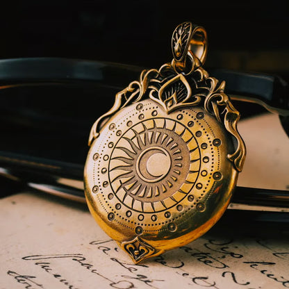 Tarot Vision Pendant