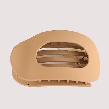 🎁Casual Versatile Solid Colour Lay Flat Hair Clip
