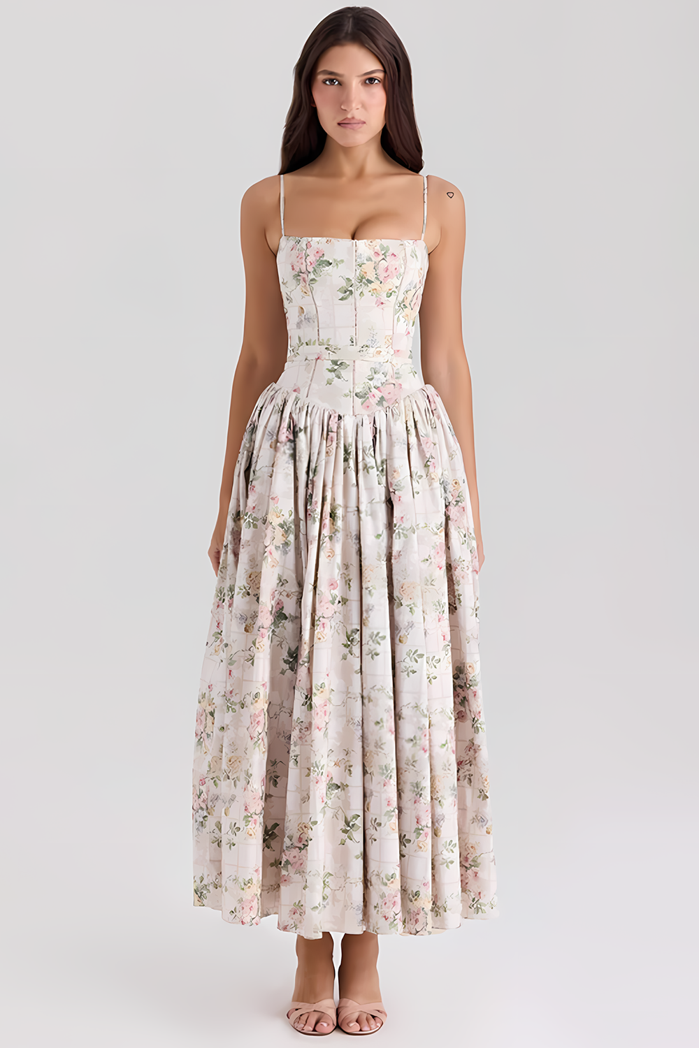 Elegant Strapless Floral Dress👗