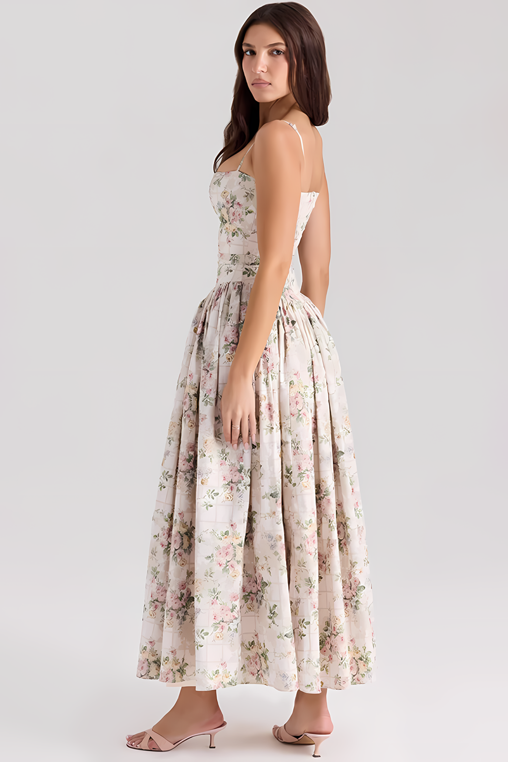 Elegant Strapless Floral Dress👗