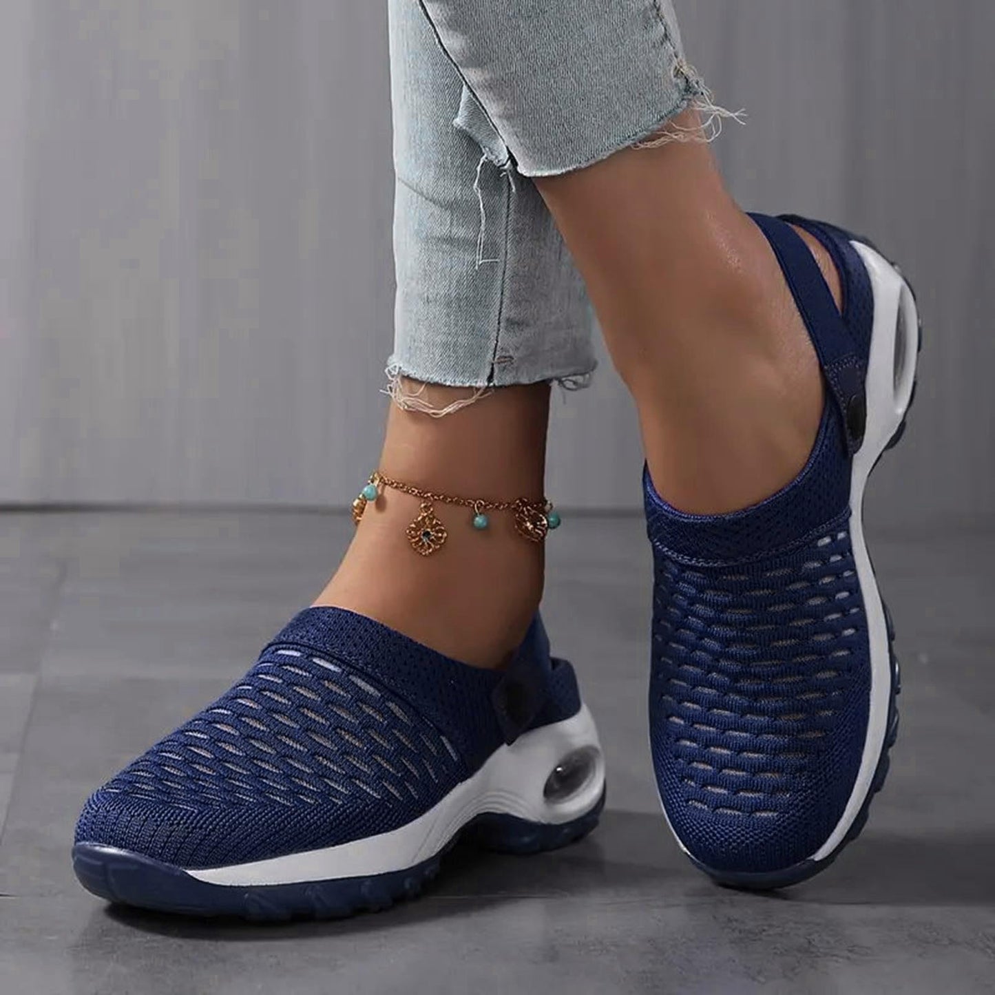 Orthopedic Clogs With Air Cushion Support