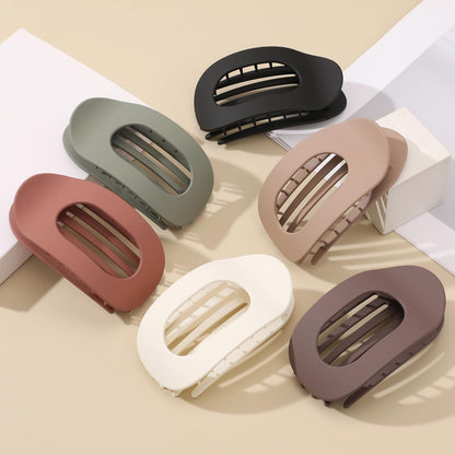 🎁Casual Versatile Solid Colour Lay Flat Hair Clip