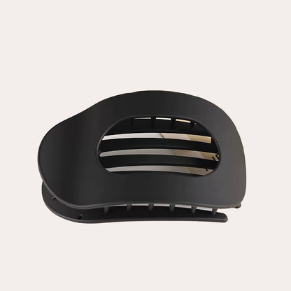 🎁Casual Versatile Solid Colour Lay Flat Hair Clip