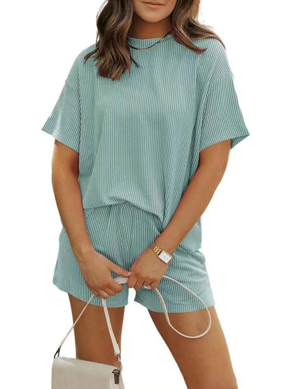 Women's Solid Twisted Ribbed Knit Textured Pocket Shorts Set